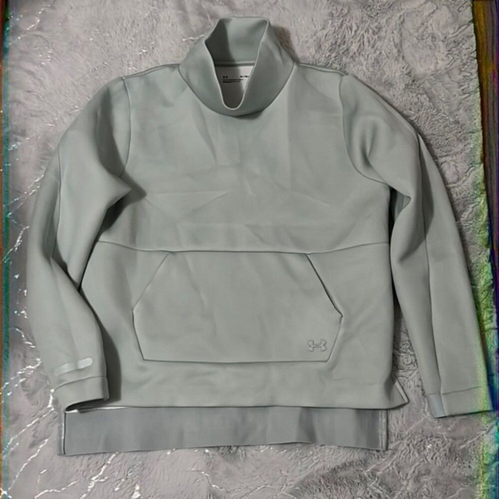 Under Armour Sweatshirt mint green